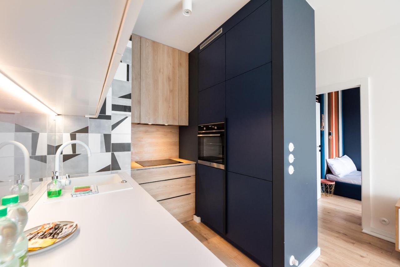 Postepu Comfort Apartment Варшава Екстериор снимка