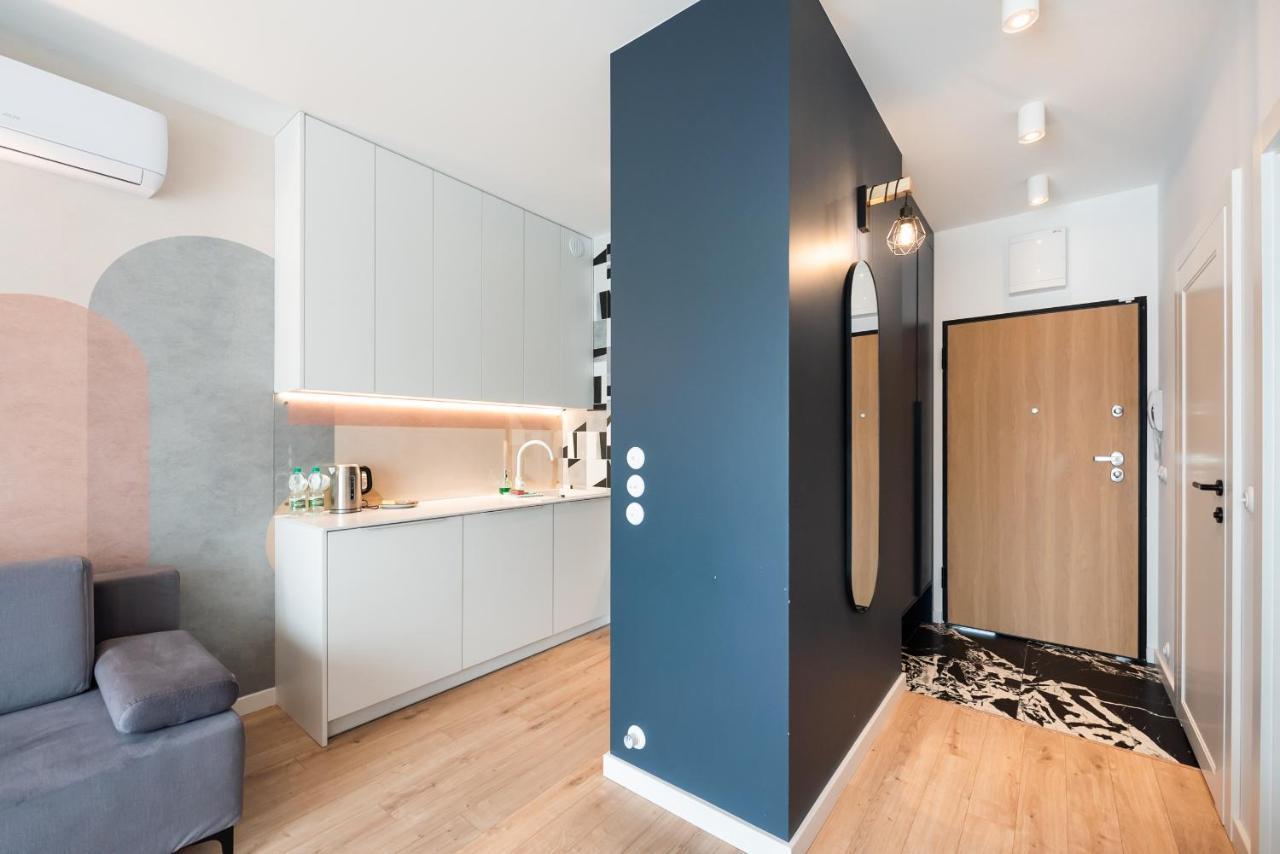 Postepu Comfort Apartment Варшава Екстериор снимка
