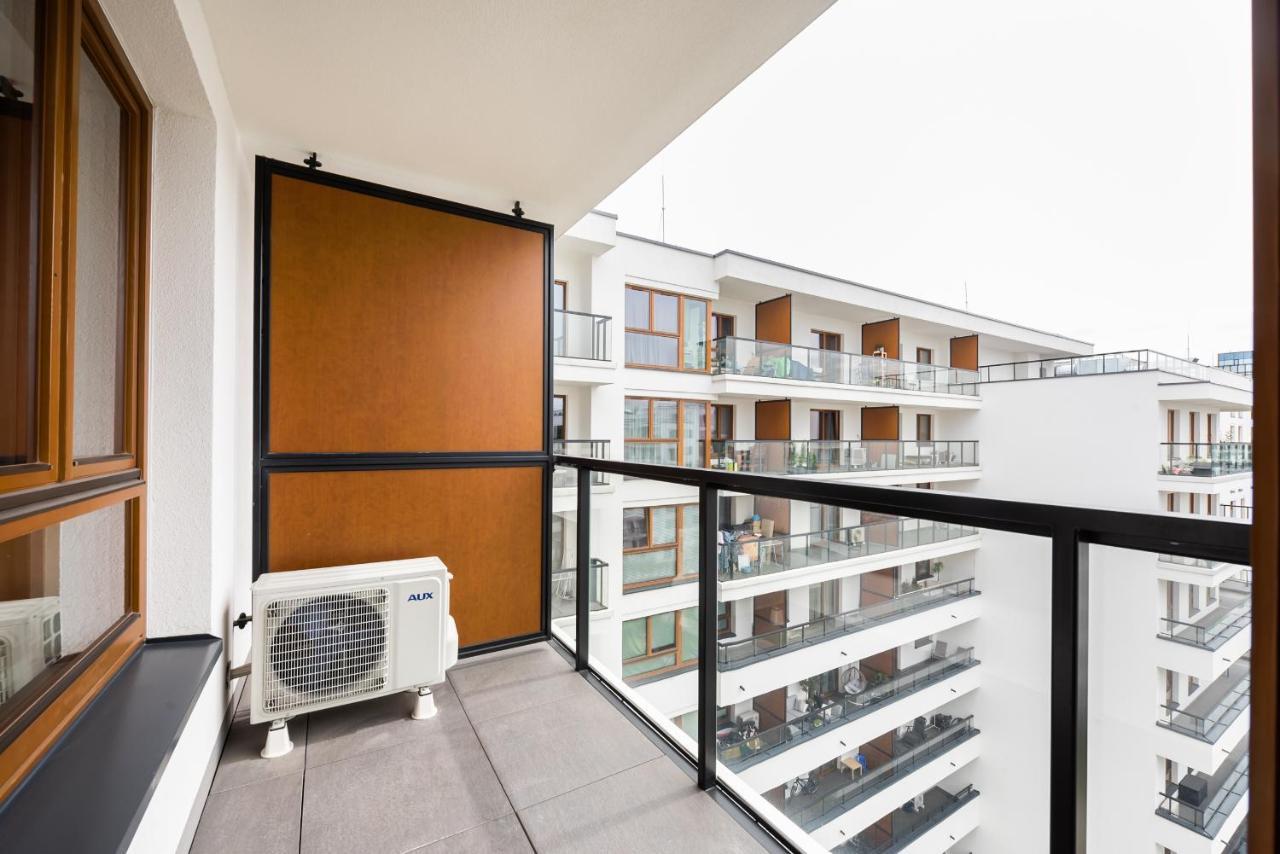Postepu Comfort Apartment Варшава Екстериор снимка